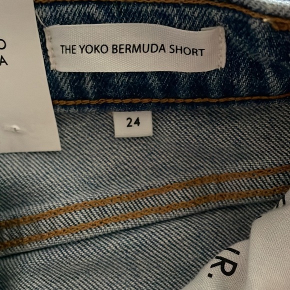 NWT Aritzia Denim Forum The Yoko Bermuda Short - Picture 9 of 12